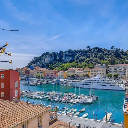 Dernier Etage Port De * Nice